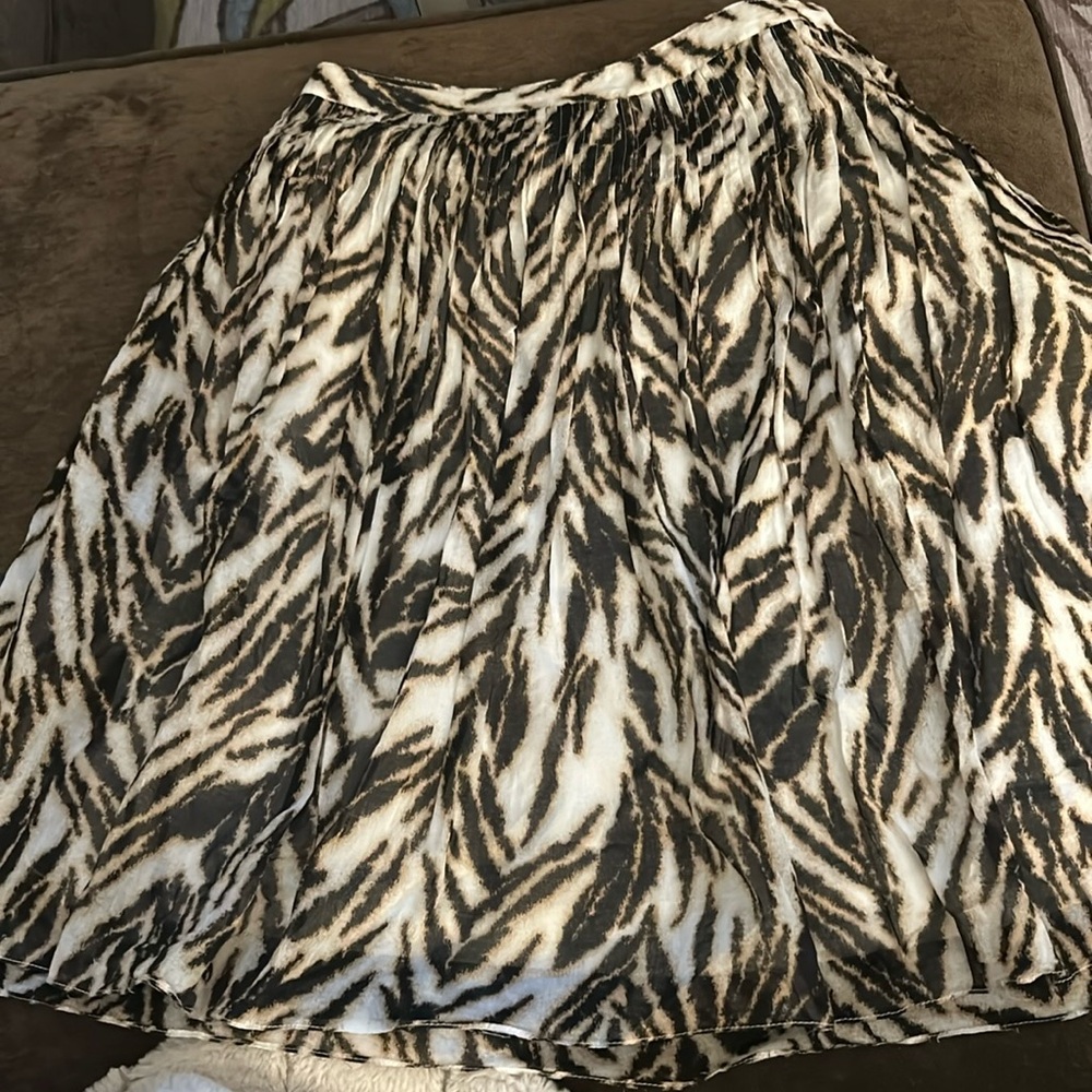 Talbots Animal Print A-Lined Skirt 2p